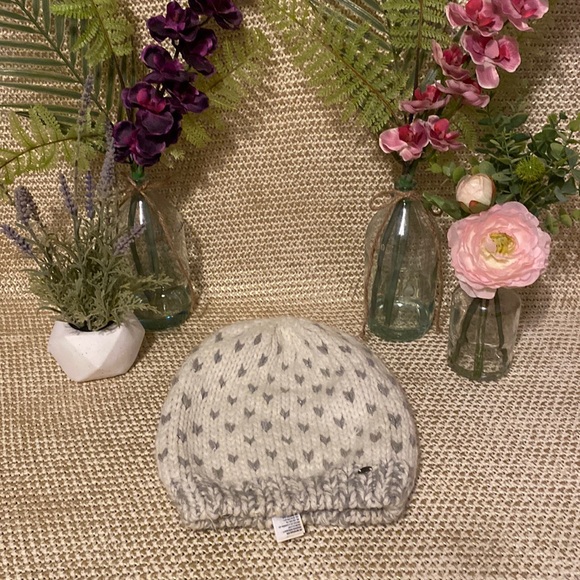 American Eagle beanie ππ - Picture 1 of 7